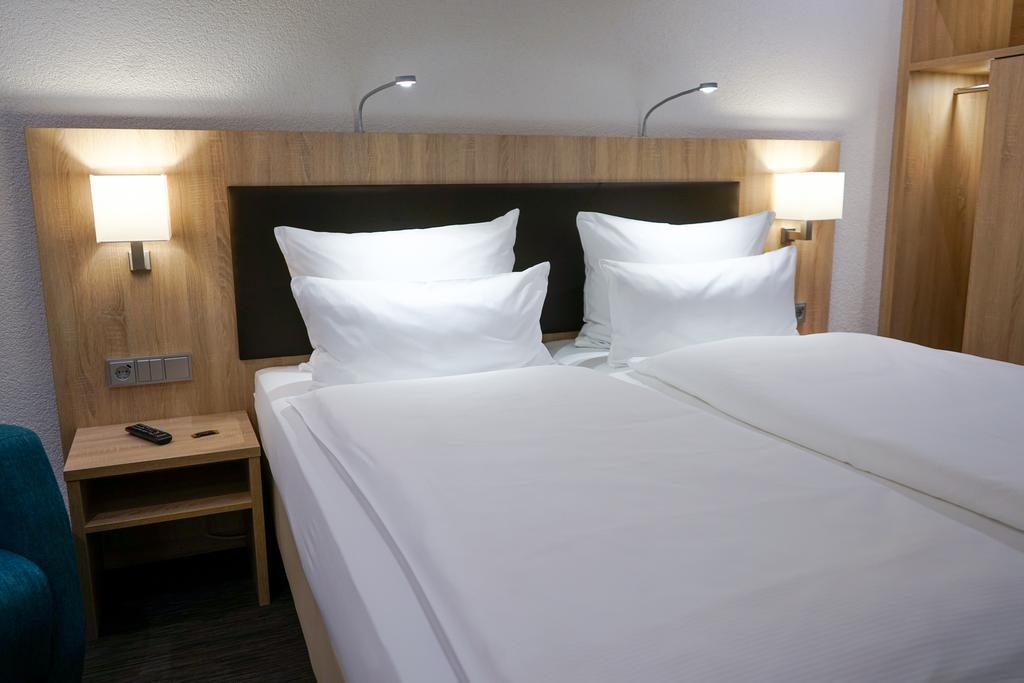 Hotel Go2Bed Weil Am Rhein - Basel Pokój zdjęcie
